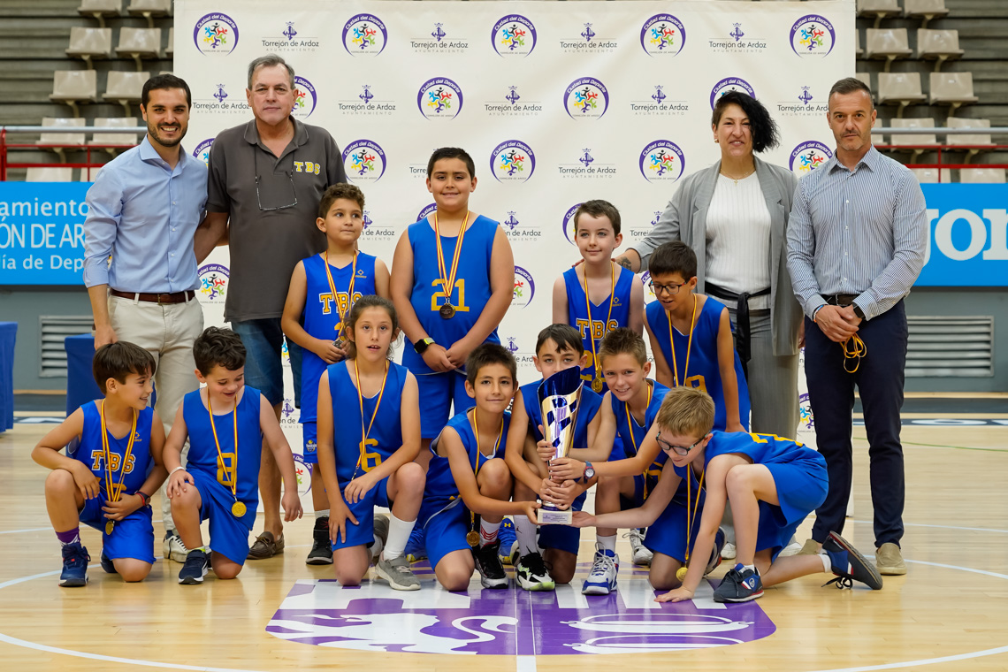 Baloncesto Benjamin Grupo B 1º TBS Azul