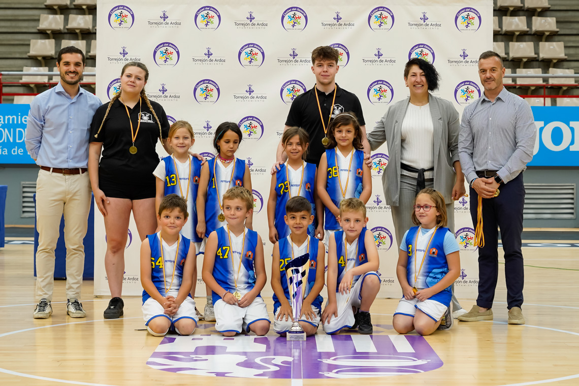 Baloncesto Prebenjamin Serracines 2016 