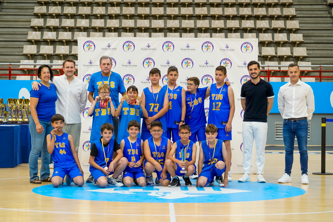 Entrega de trofeos temporada 2024-2025 - Baloncesto categoría alevín