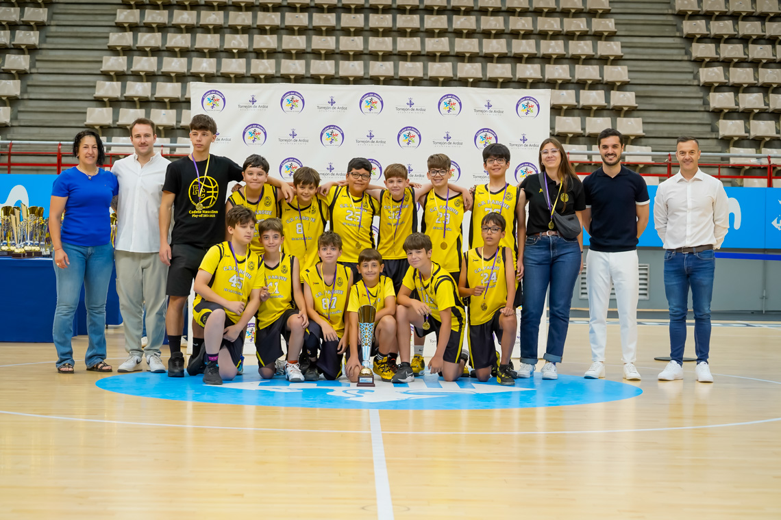 Entrega de trofeos temporada 2024-2025 - Baloncesto categoría alevín