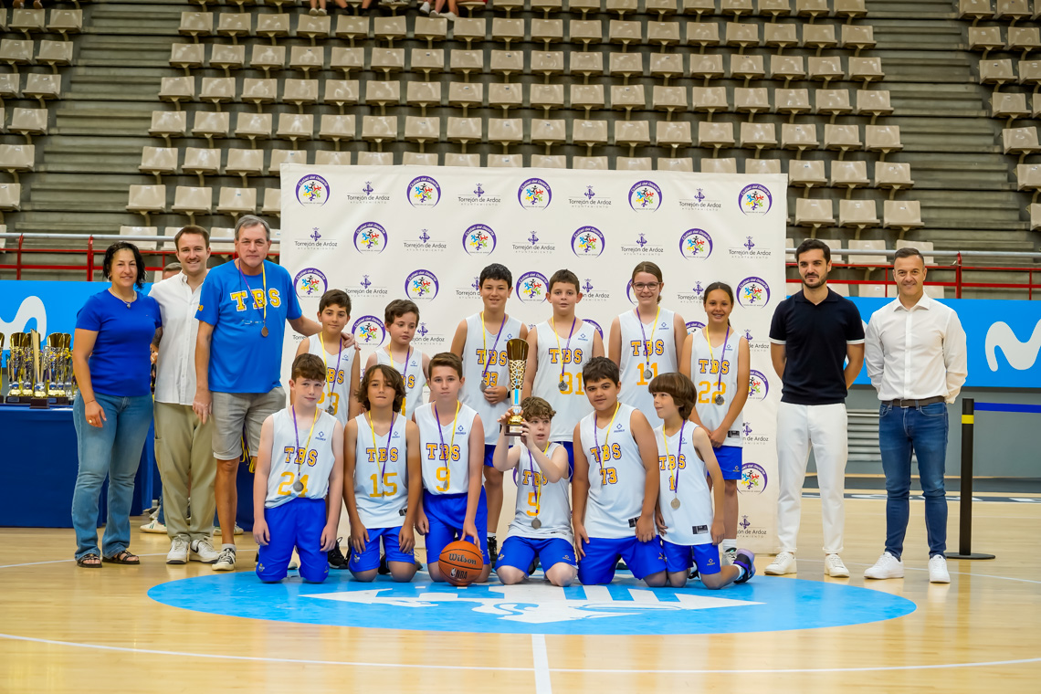 Entrega de trofeos temporada 2024-2025 - Baloncesto categoría alevín