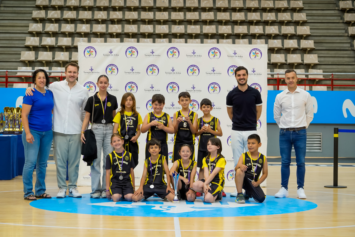Entrega de trofeos temporada 2024-2025 - Baloncesto categoría benjamín