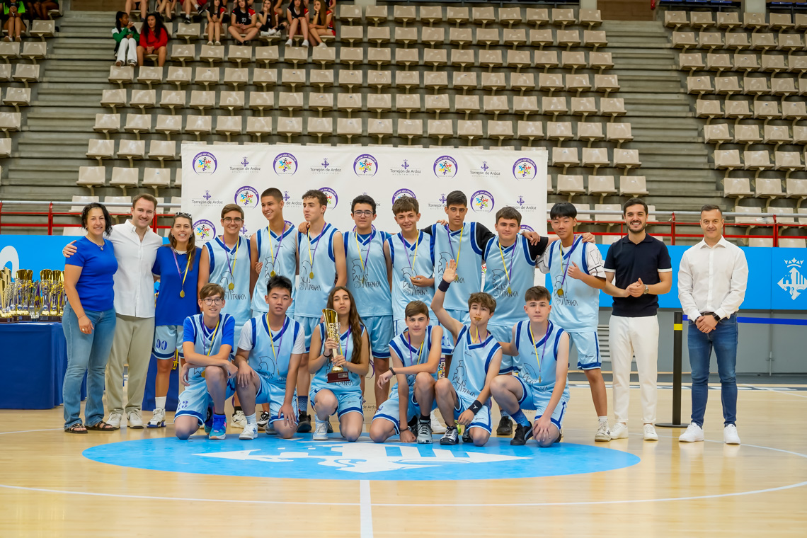 Entrega de trofeos temporada 2024-2025 - Baloncesto categoría cadete