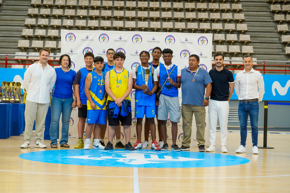 Entrega de trofeos temporada 2024-2025 - Baloncesto categoría cadete