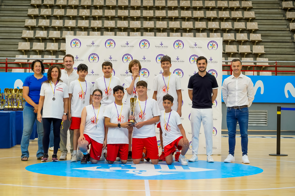 Entrega de trofeos temporada 2024-2025 - Baloncesto categoría infantil