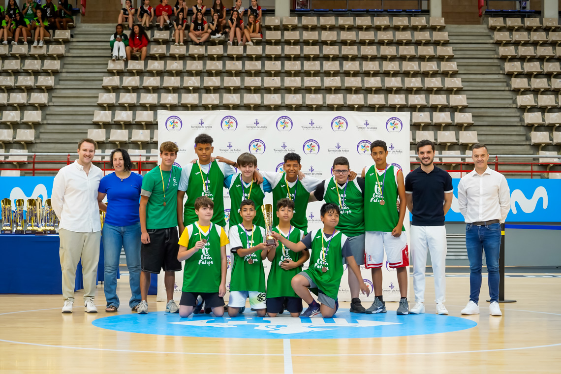 Entrega de trofeos temporada 2024-2025 - Baloncesto categoría infantil