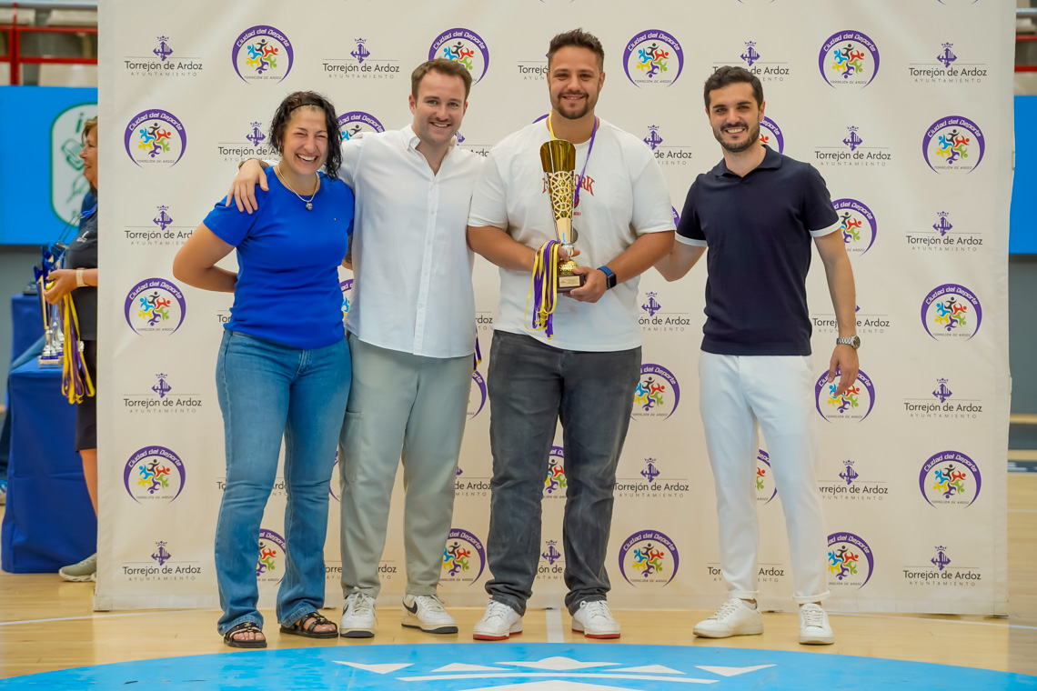 Entrega de trofeos temporada 2024-2025 - Baloncesto categoría senior