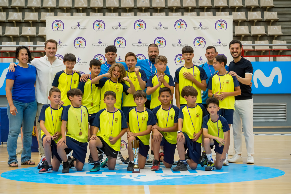 Entrega de trofeos temporada 2024-2025 - Fútbol 7 categoría alevín 