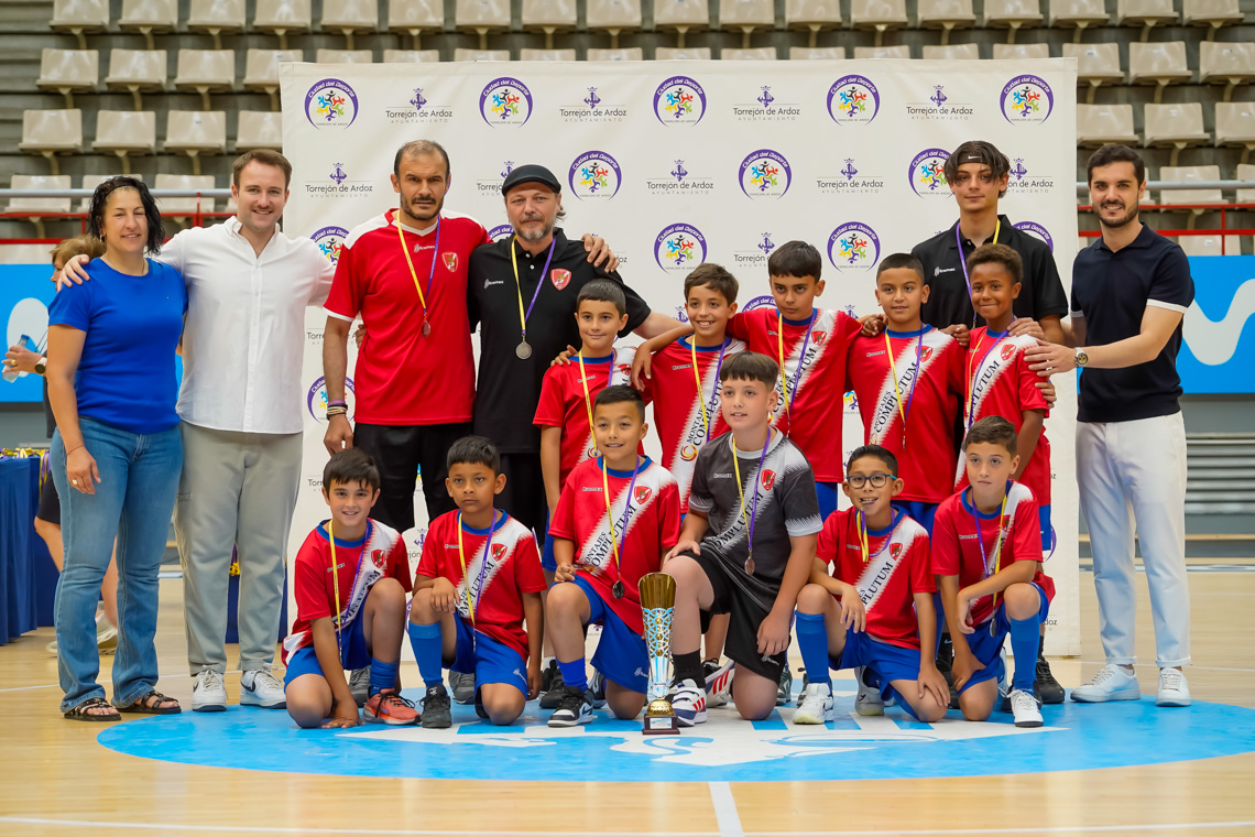 Entrega de trofeos temporada 2024-2025 - Fútbol 7 categoría benjamín