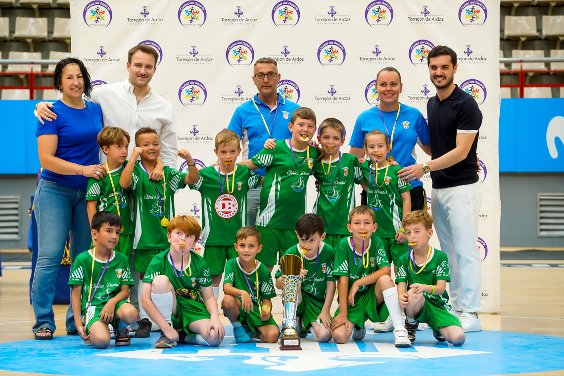Entrega de trofeos temporada 2024-2025 - Fútbol 7 categoría prebenjamín