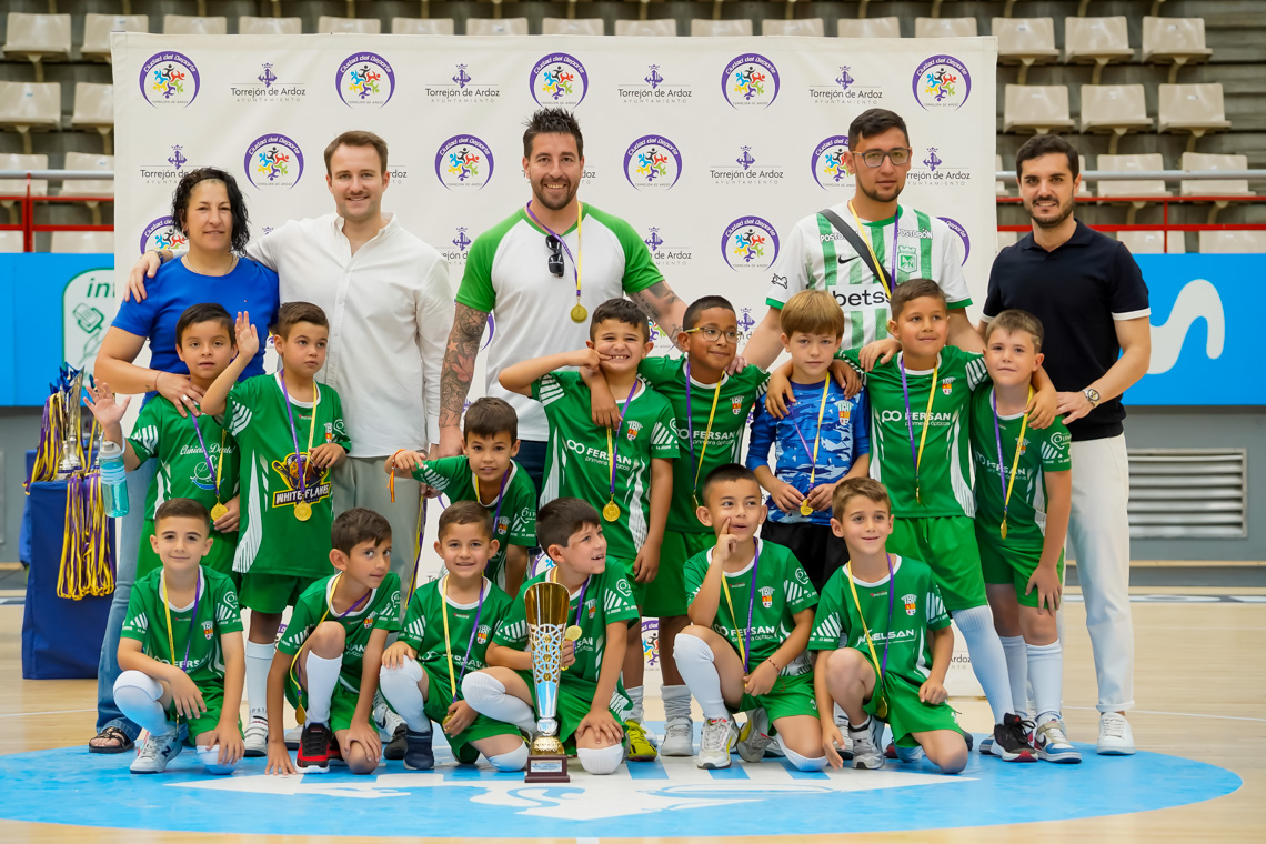 Entrega de trofeos temporada 2024-2025 - Fútbol 7 categoría prebenjamín