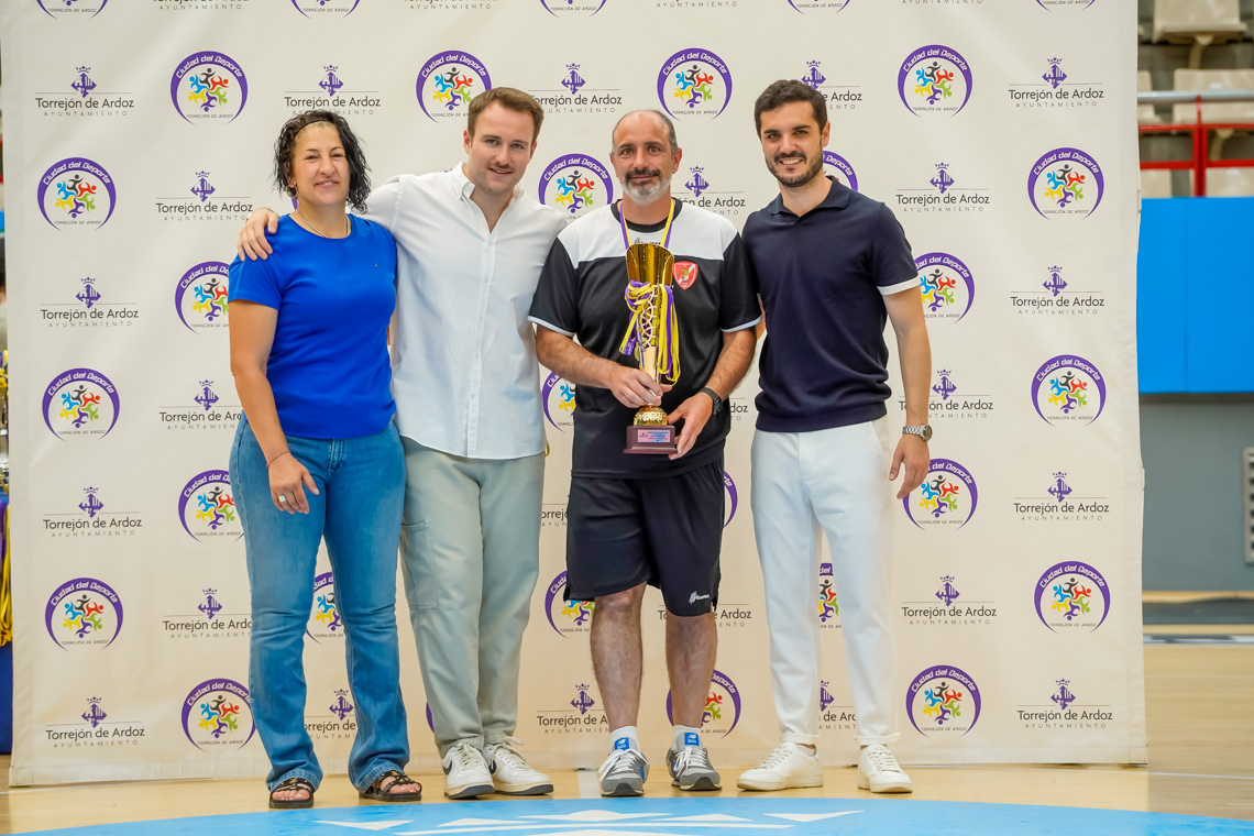 Entrega de trofeos temporada 2024-2025 - Fútbol 7 categoría prebenjamín