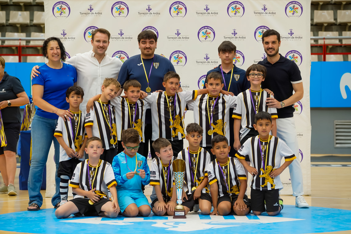 Entrega de trofeos temporada 2024-2025 - Fútbol 7 categoría prebenjamín