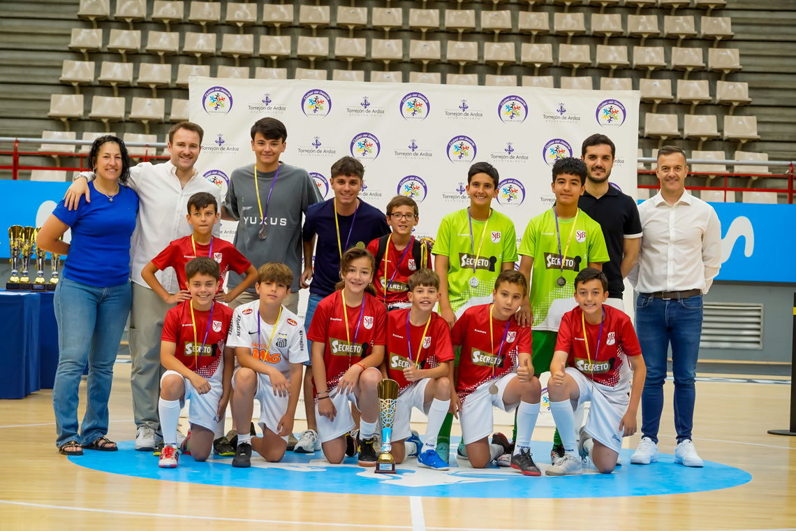 Entrega de trofeos temporada 2024-2025 - Fútbol sala categoría alevín