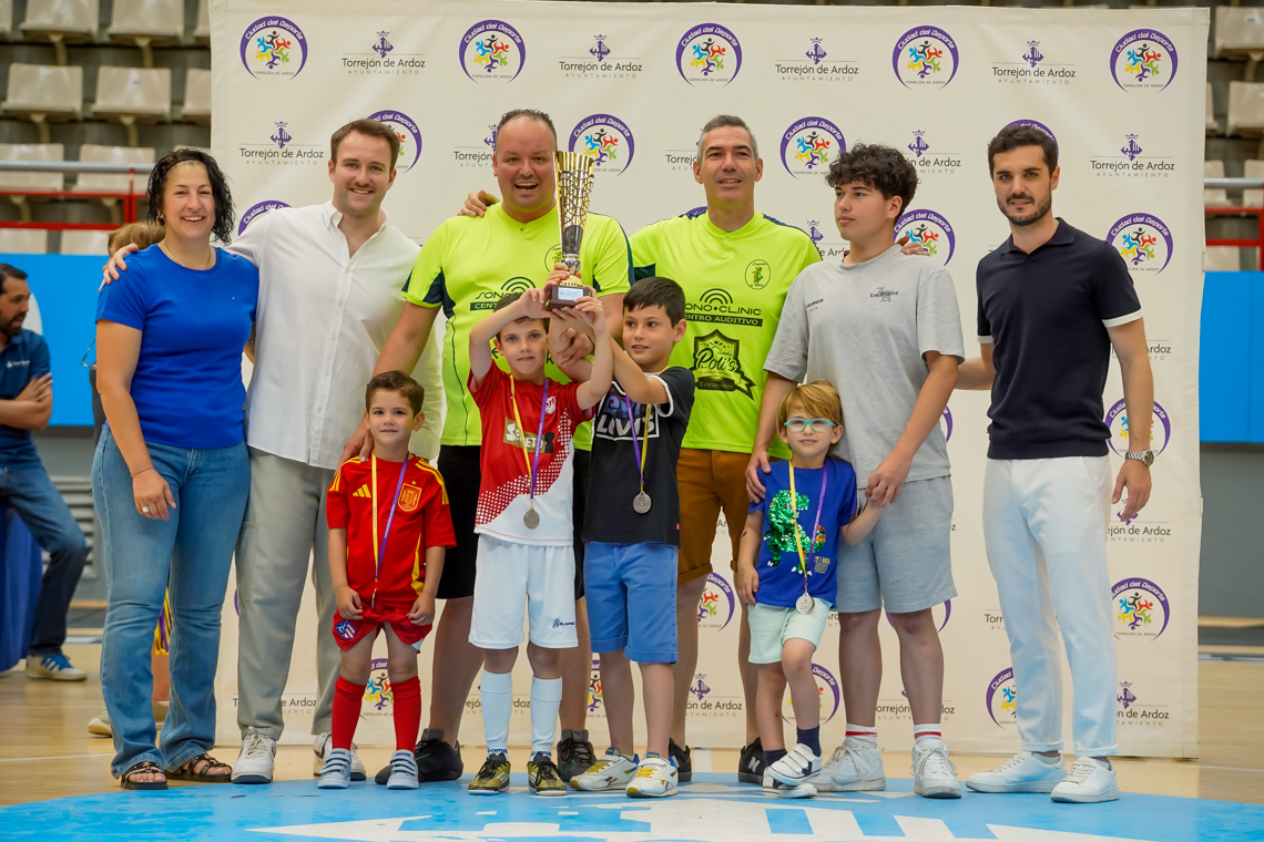 Entrega de trofeos temporada 2024-2025 - Fútbol sala categoría senior