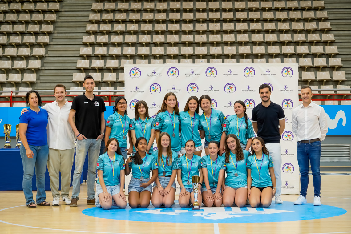 Entrega de trofeos temporada 2024-2025 - Voleibol categoría infantil