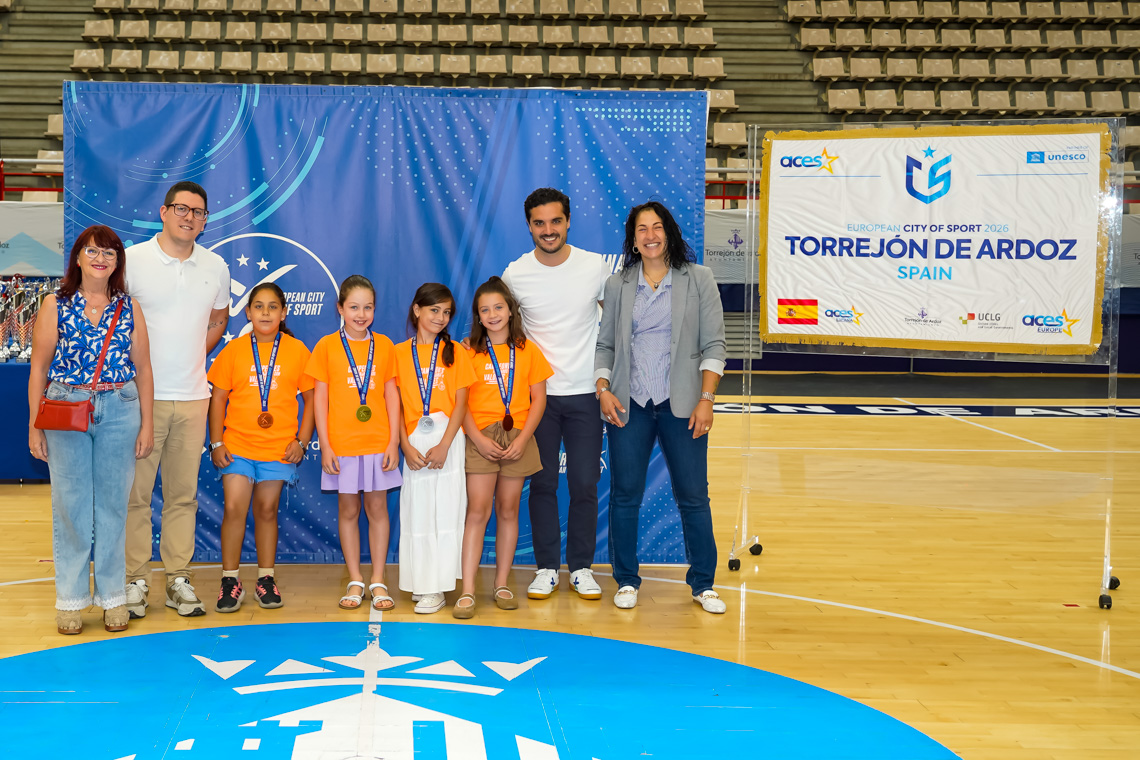 Tenis benjamín femenino