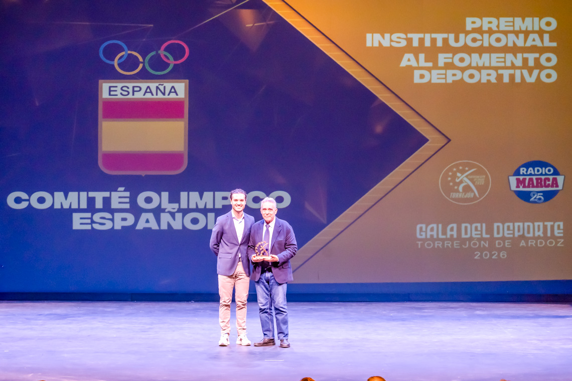 Premio Institucional al Fomento del Deporte: COE