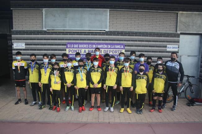 El club de fútbol AD La Plata-TR82 organizó unas charlas de motivación para sus jugadores con varios deportistas destacados de Torrejón de Ardoz  