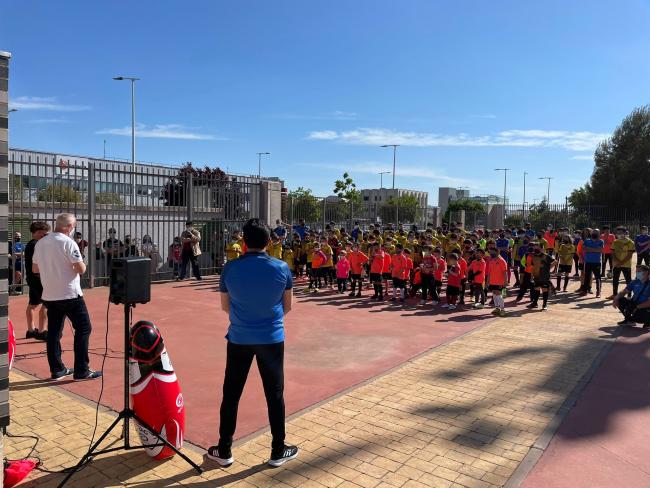 El club de fútbol AD La Plata-TR82 organizó unas charlas de motivación para sus jugadores con varios deportistas destacados de Torrejón de Ardoz  