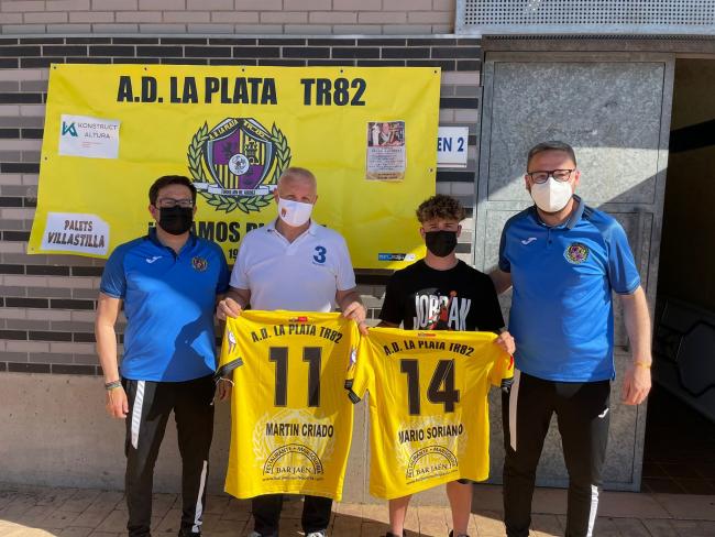 El club de fútbol AD La Plata-TR82 organizó unas charlas de motivación para sus jugadores con varios deportistas destacados de Torrejón de Ardoz  