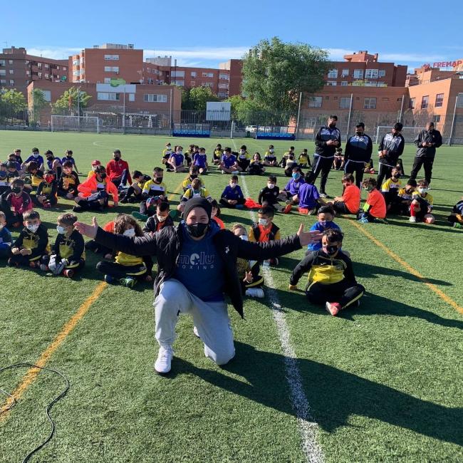 El club de fútbol AD La Plata-TR82 organizó unas charlas de motivación para sus jugadores con varios deportistas destacados de Torrejón de Ardoz  