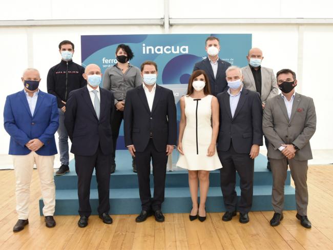 Inaugurado oficialmente el Centro Deportivo-Spa Inacua que cuenta con una superficie construida de 5.500 metros cuadrados y entre otras instalaciones tiene piscina de invierno y verano, sala de Fitness, zona Termal, vestuarios y salas de clases colectivas