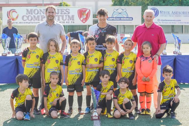 Entregas de premios competiciones locales de fútbol 7