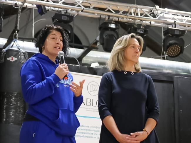 Miriam Gutiérrez junto a la alcaldesa de Guadalajara, Ana Guarinos
