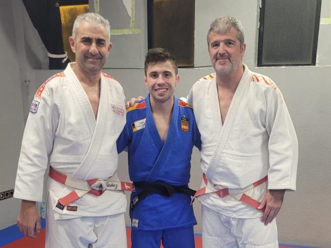 Fran Garrigós impartió una Master Class a los alumnos del Club de Judo Corredor del Henares  
