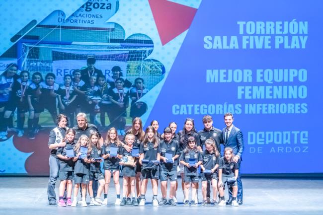 Mejor Equipo Femenino Categorías Inferiores – Torrejón Sala Five Play 