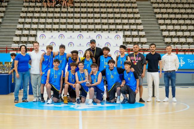 Premiados de las competiciones locales de categoría infantil de la temporada 2024-2025