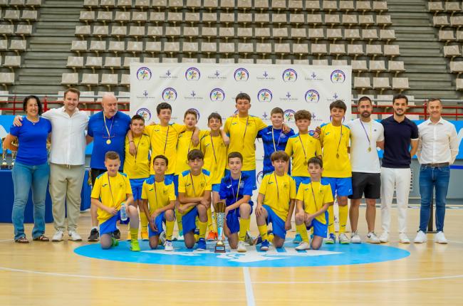 Premiados de las competiciones locales de fútbol sala categoría alevín de la temporada 2024-2025