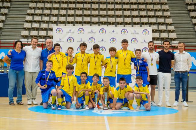 Premiados de las competiciones locales de fútbol sala categoría alevín de la temporada 2024-2025