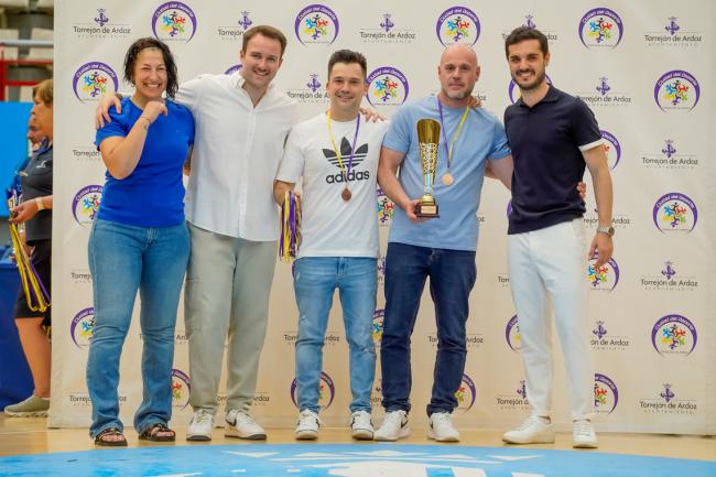 Premiados de las competiciones locales de fútbol sala categoría senior de la temporada 2024-2025