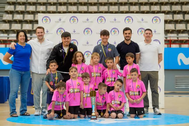 Premiados de las competiciones locales de fútbol sala categoría prebenjamín de la temporada 2024-2025