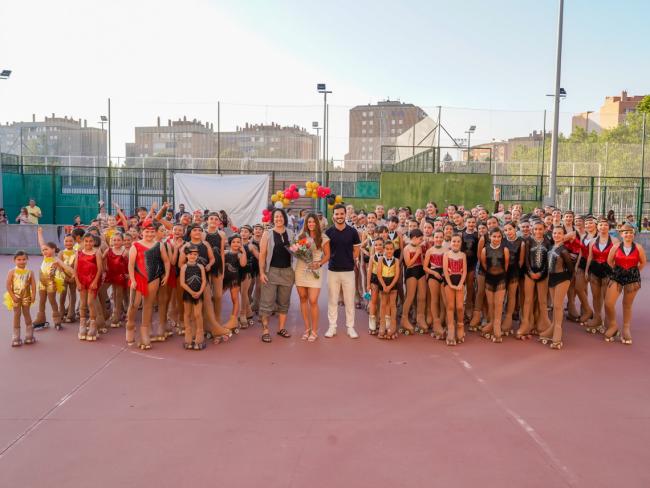 La pista de patinaje del CD Londres acogió las exhibiciones de fin de temporada de las alumnas del Club Patinaje Diamond
