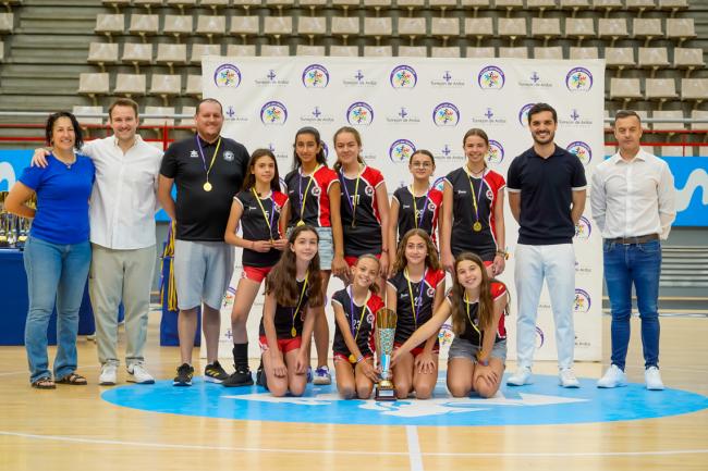 Premiados de las competiciones locales de voleibol categoría alevín de la temporada 2024-2025