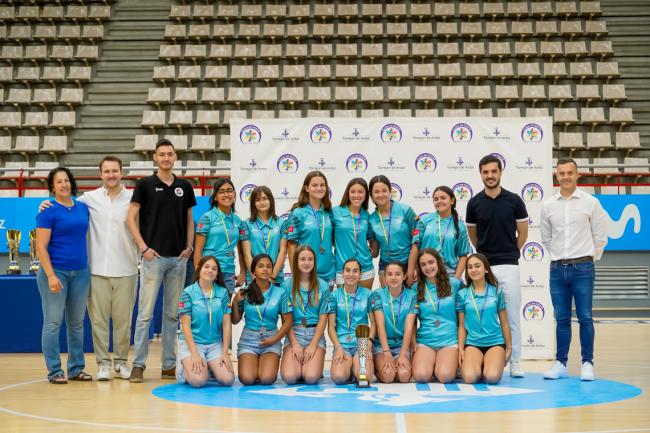 Premiados de las competiciones locales de voleibol categoría infantil de la temporada 2024-2025