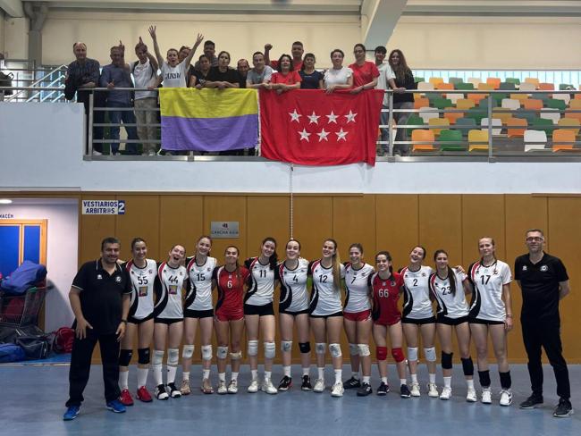 Equipo junior A del Club Voleibol Torrejón, 3º de la Comunidad de Madrid