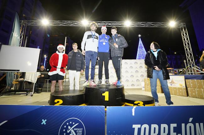 Podio de la categoría senior masculina