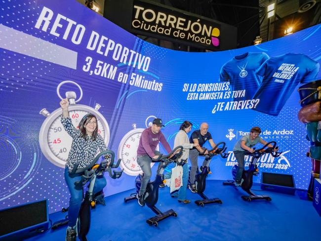 Los visitantes pudieron llevarse una camiseta si completaban el “Reto Deportivo”
