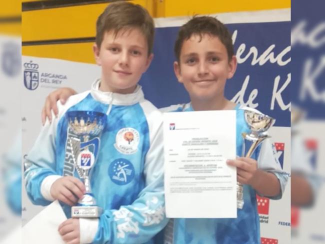Karatecas medallistas en el Campeonato de Madrid