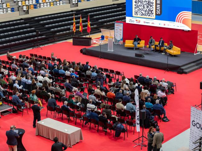 La cita está teniendo lugar en el Centro Deportivo Municipal de Zaragoza