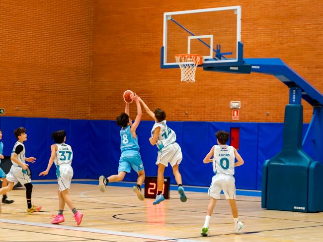 Durante la MadCup de baloncesto, los aficionados pudieron disfrutar de partidos de gran nivel