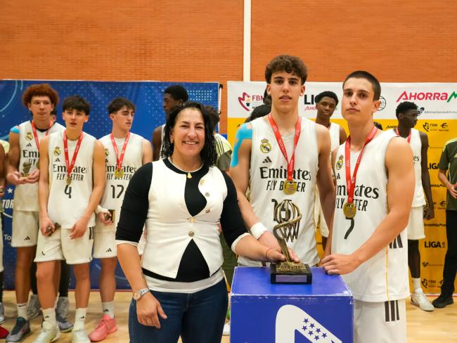 Entrega de premios de la categoría cadete masculina
