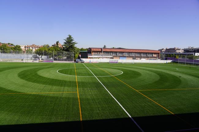 El nuevo campo de fútbol contará con graderío cubierto con capacidad para 712 espectadores