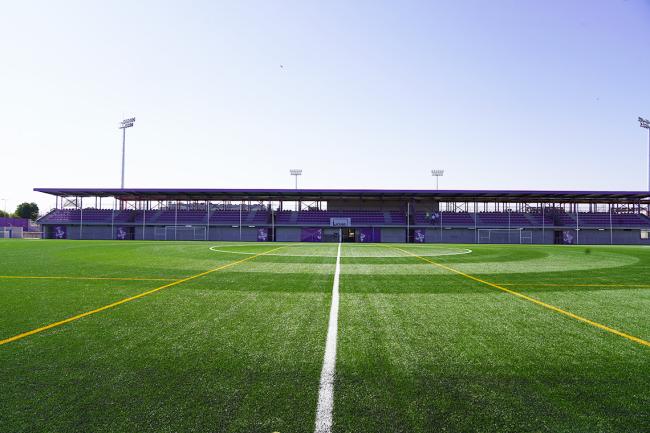 El nuevo campo de fútbol está situado junto al Pabellón Javi Limones
