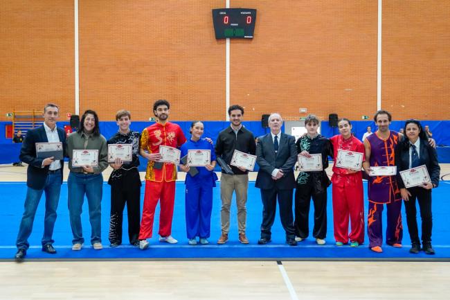 Diploma de recuerdo a integrantes del equipo nacional de Wushu que compiten y representan a España internacionalmente en Taolu moderno