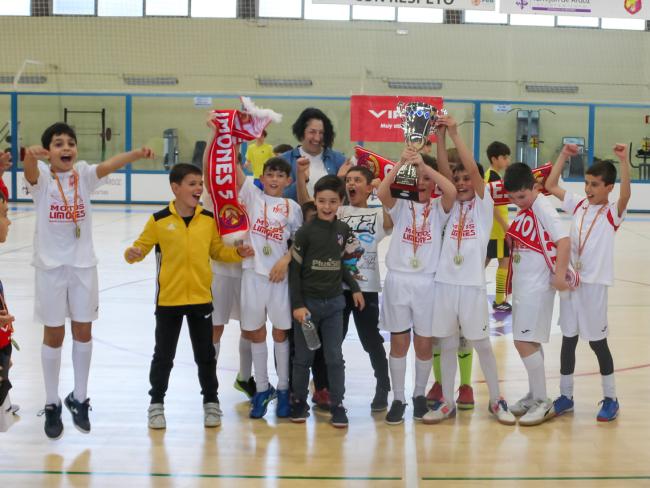 EFS Limones 5, campeón de la Youth Cup en categoría benjamín